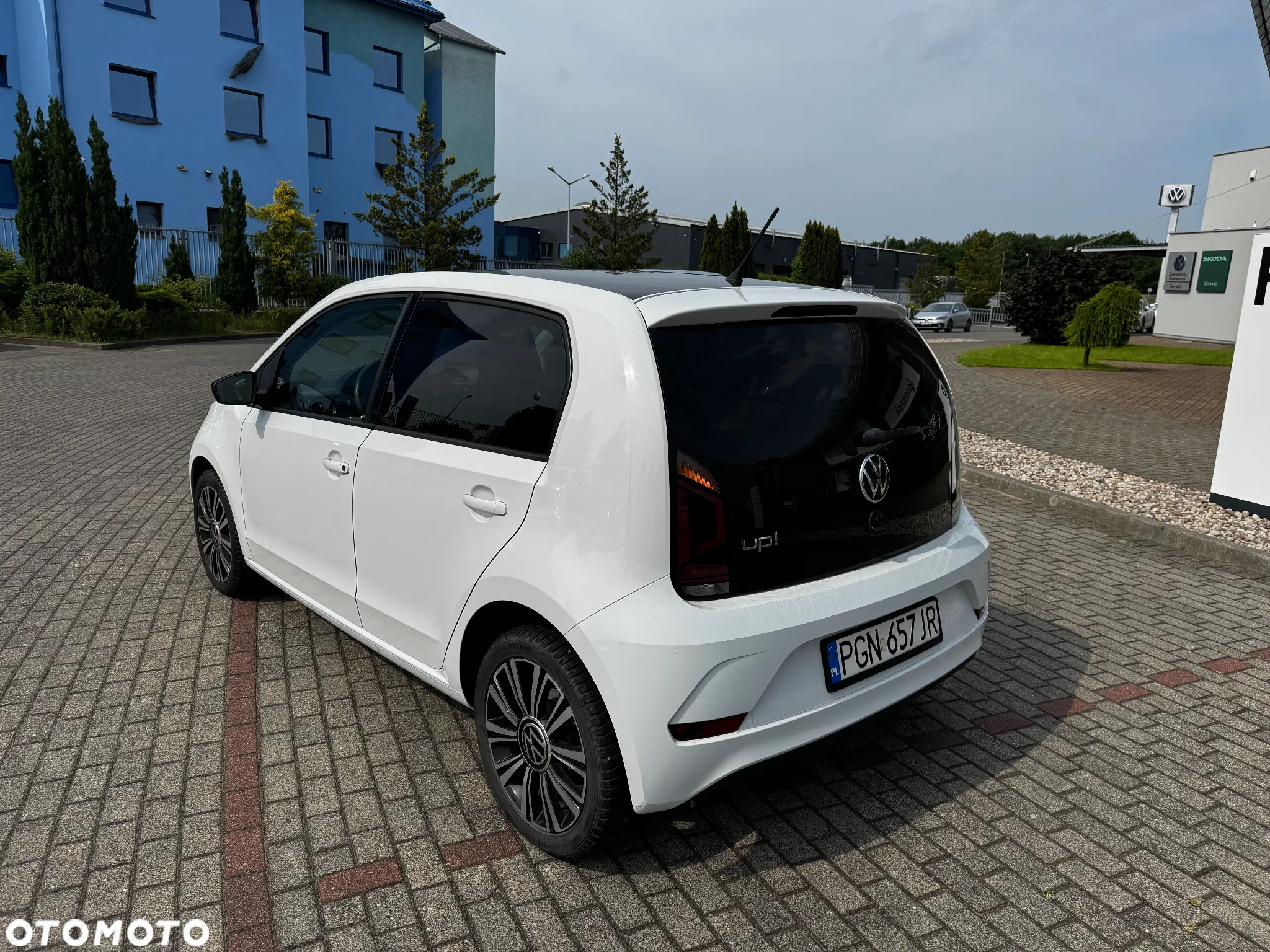 Volkswagen up! 1.0 Black Style - 7