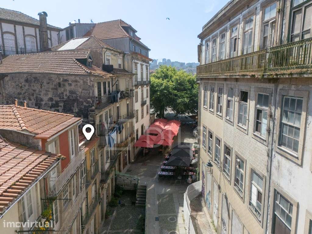 Prédio para reabilitação com projeto aprovado, Baixa Porto - Grande imagem: 2/19