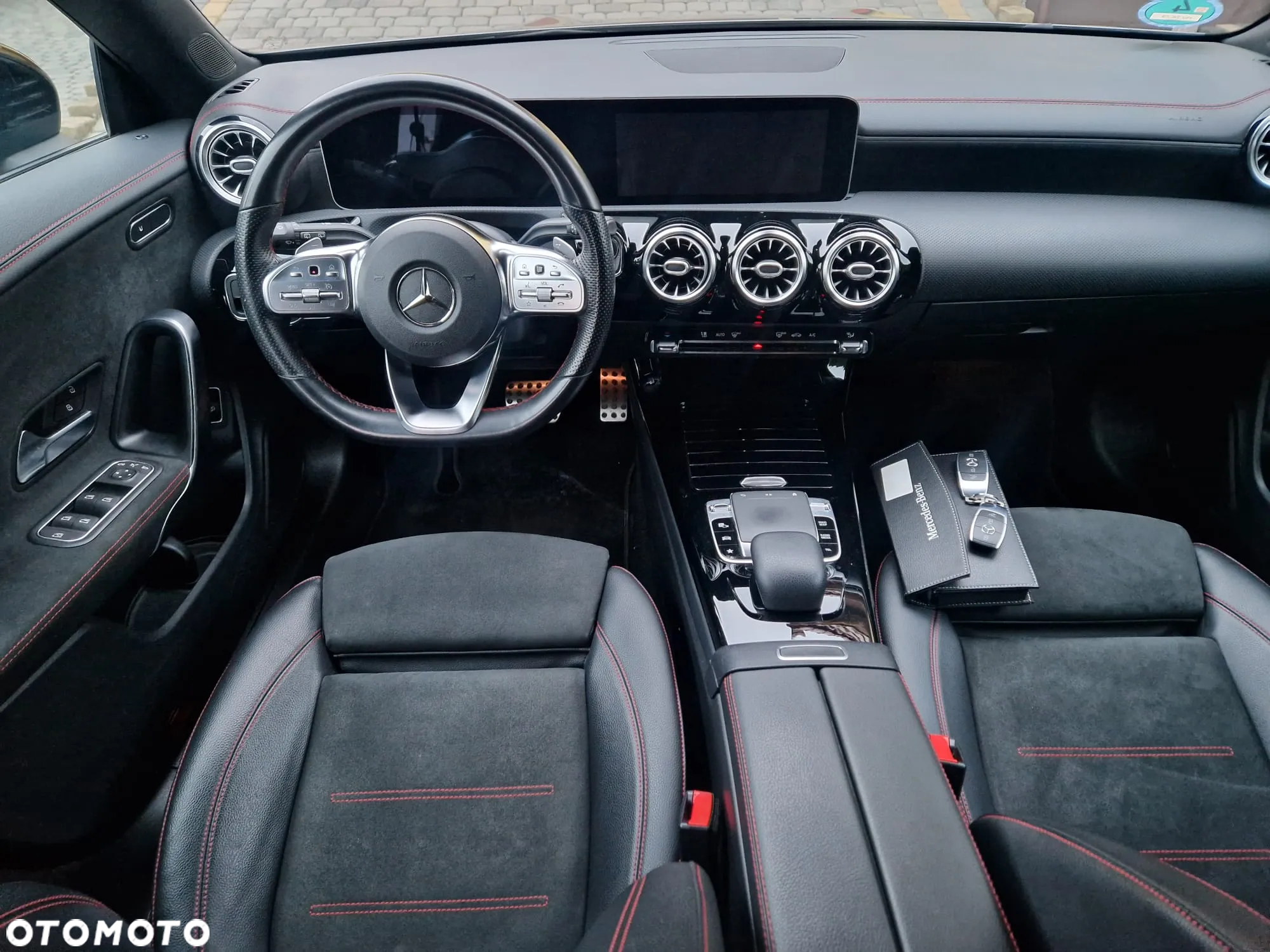 Mercedes-Benz CLA 220 Shooting Brake 7G-DCT AMG Line - 9