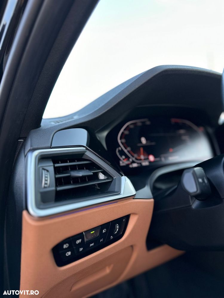 BMW Seria 3 320d Aut. - 9