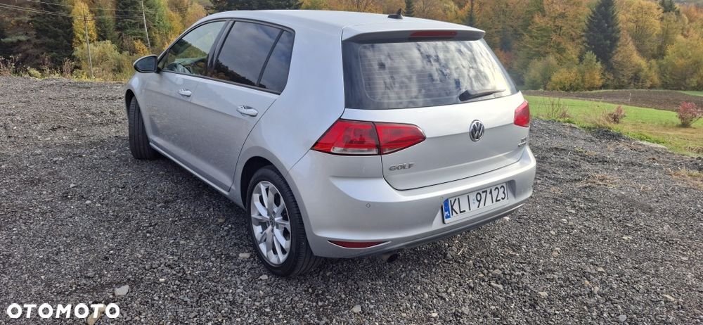 Volkswagen Golf - 4