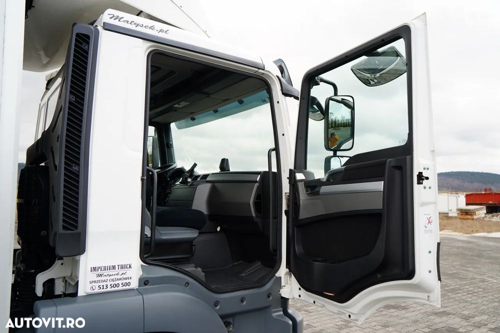 MAN TGM 12.290 / 4x2 / CAROSERIE REFRIGERATĂ 7.8 M / UNITATE THERMO KING T-1200 R / platformă ridicătoare spate / MULTIMEMBRU / DHOLLANDIA - 37