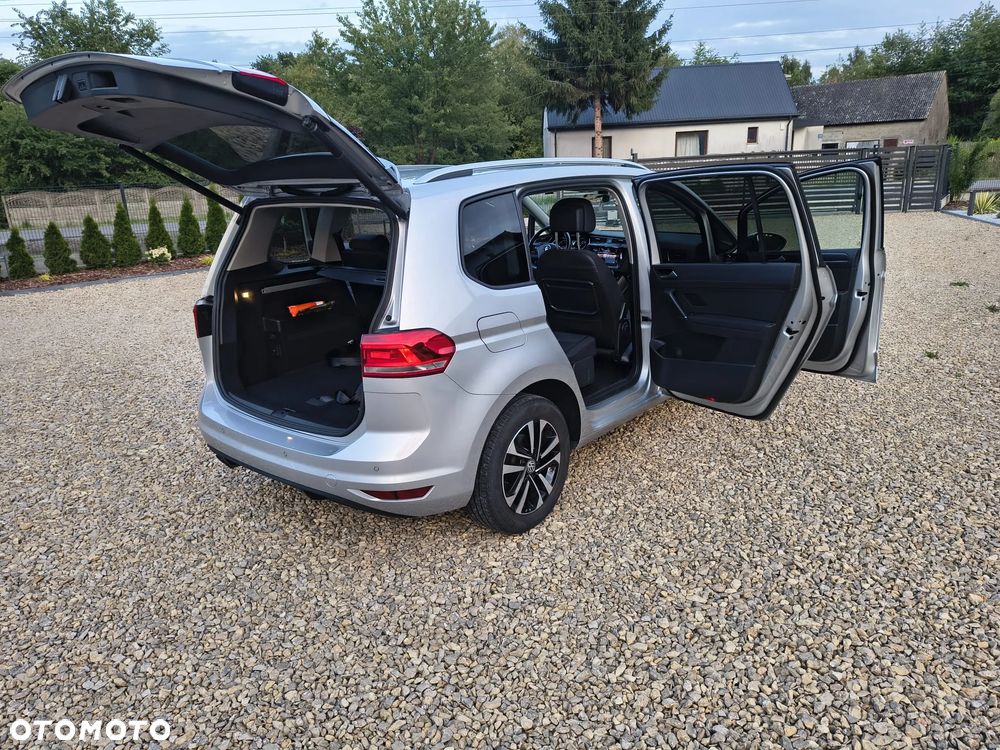 Volkswagen Touran 2.0 TDI BMT United - 17