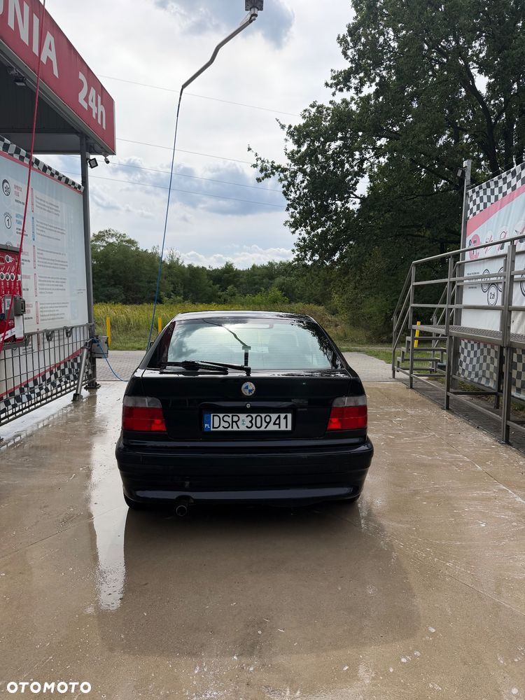 BMW Seria 3 - 4