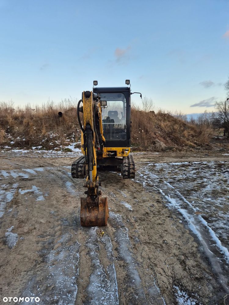 Caterpillar CAT 302.7 - 4