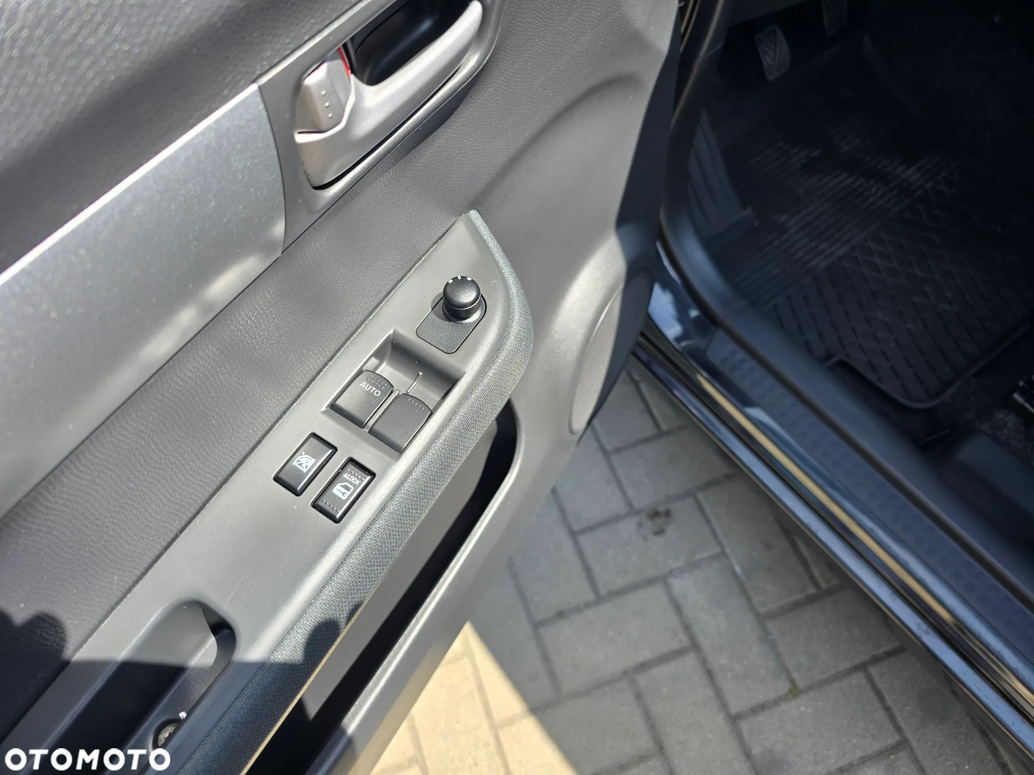 Suzuki Swift - 22