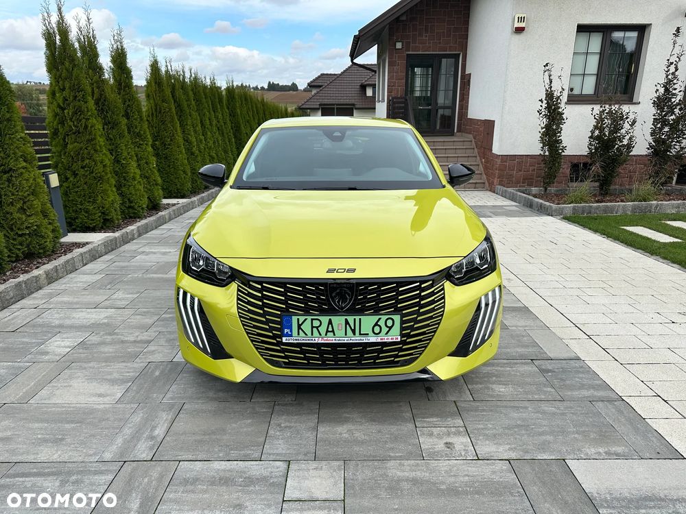 Peugeot 208 e-208 50kWh Allure - 2