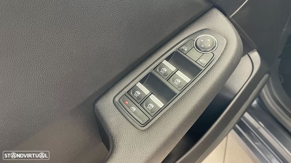 Renault Clio 1.0 TCe Evolution - 41