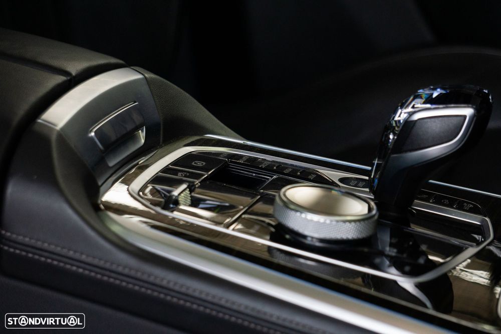 BMW X5 45 e xDrive Pack M - 15