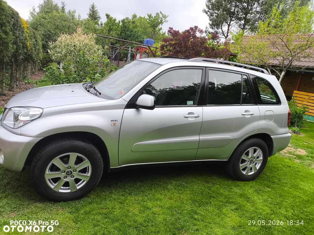 Toyota RAV4 1.8 VVT-i Terra 2WD - 25