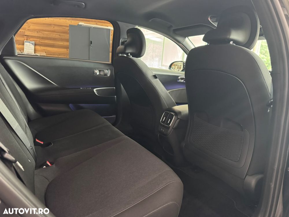 Hyundai IONIQ 77,4 kWh Techniq - 11