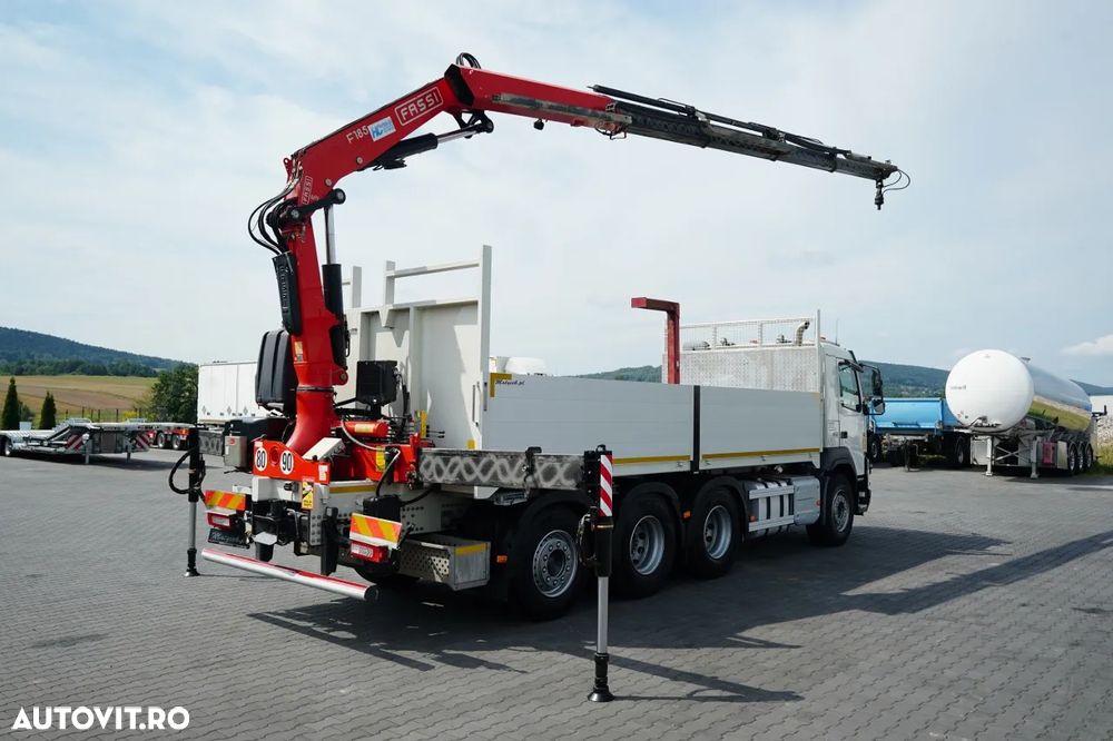 Volvo FMX 460 / 8x4 / LIVRARE - 6,1 M / HDS FASSI F 185 A.2.24 - 12,55 M / TRIDEM / MAX. CAPACITATE DE RIDICARE: 5.500 KG / TELECOMANDĂ / CAMERĂ / I-SHIFT / EURO 6 - 6