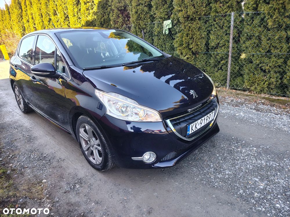 Peugeot 208 e-HDi FAP 92 Stop&Start Allure - 2