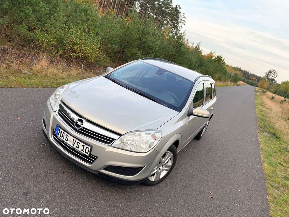 Opel Astra - 25