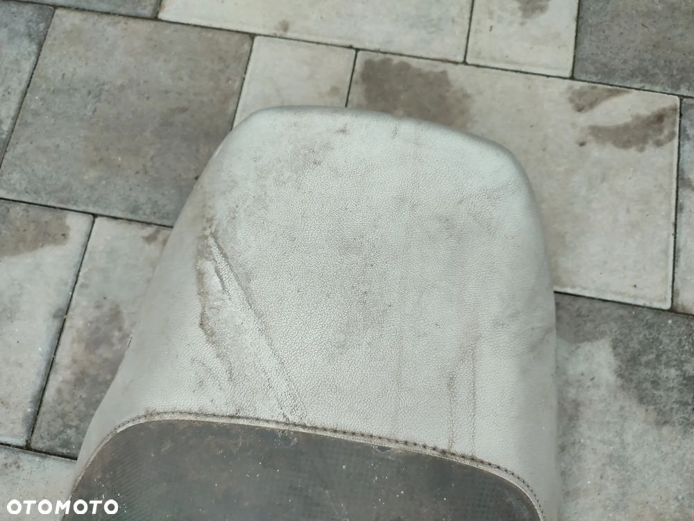 Kanapa, fotel, siedzenie Peugeot Speedfight 2 - 5