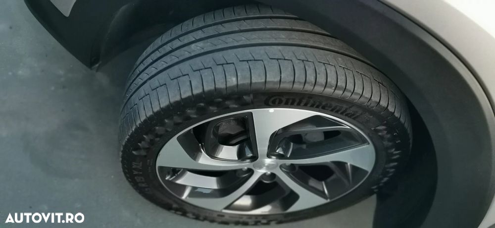 Hyundai Tucson 2.0 CRDI 4WD Automatik Premium - 23