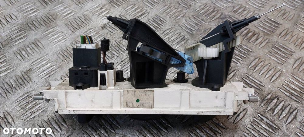 PANEL NAWIEWU TRANSIT V DOKA YC1H-18K391-AD - 2