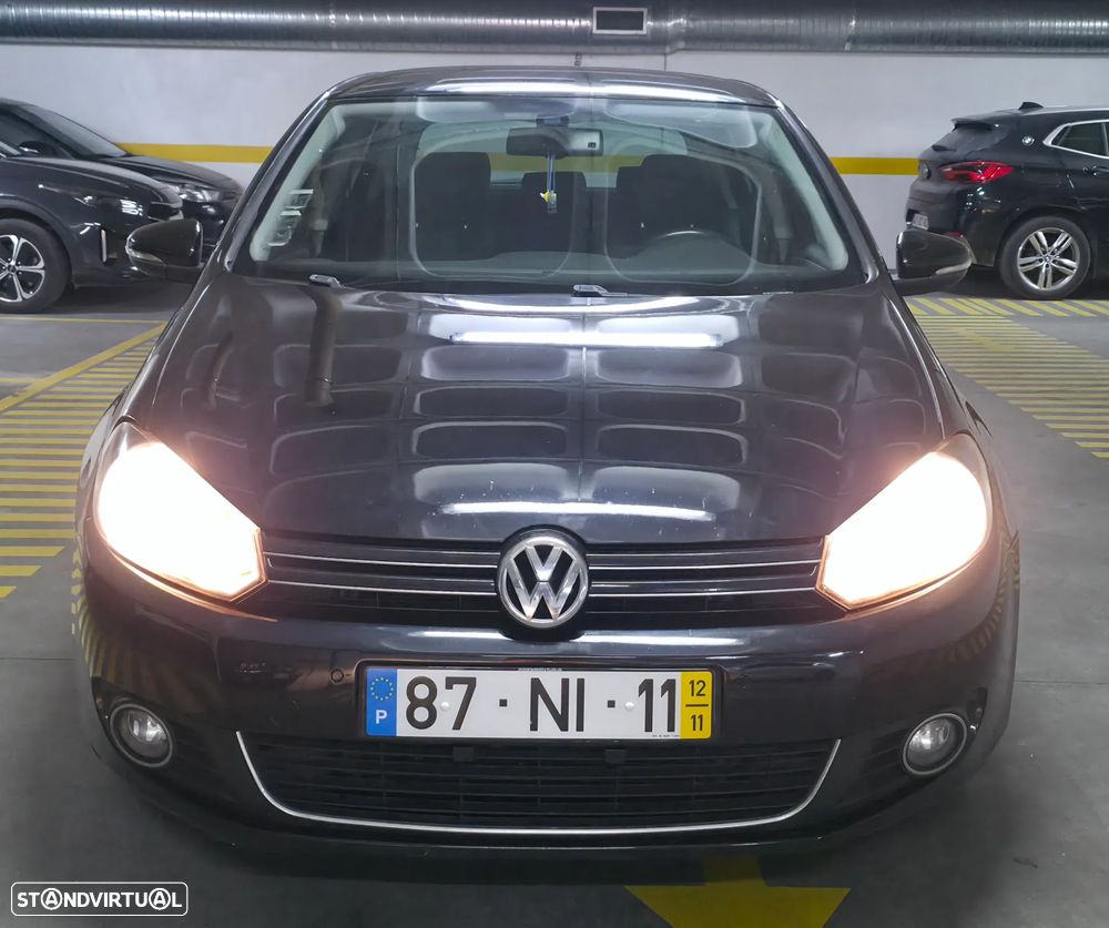 VW Golf 1.6 TDi Highline DSG - 1