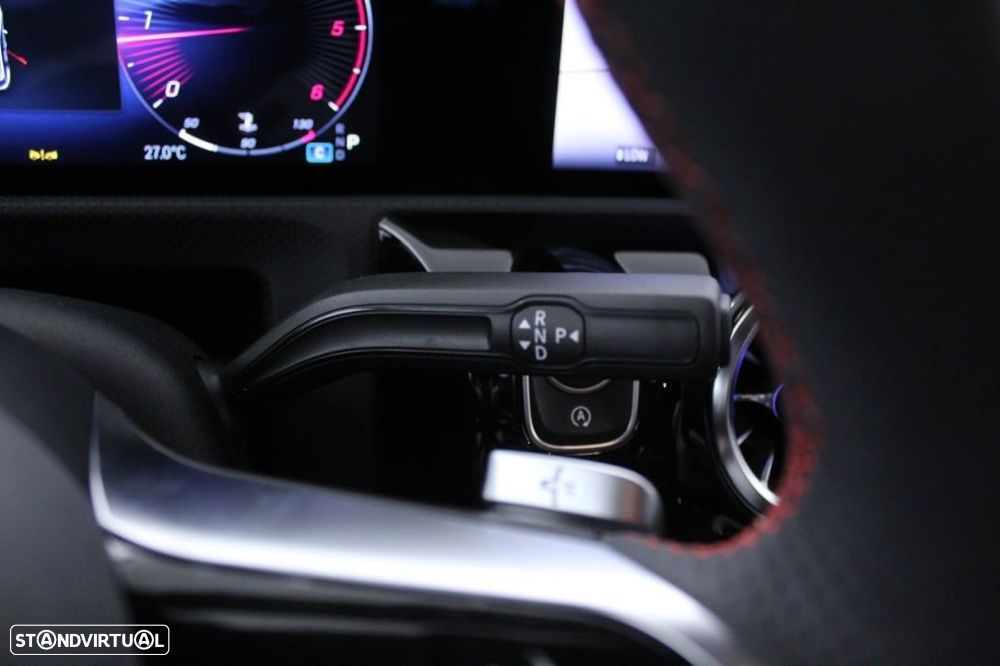 Mercedes-Benz CLA 180 d Shooting Brake AMG Line Aut. - 25