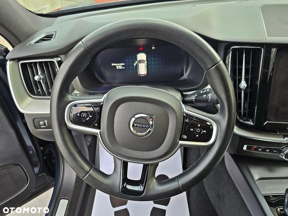 Volvo XC 60 B4 D AWD Geartronic RDesign - 23