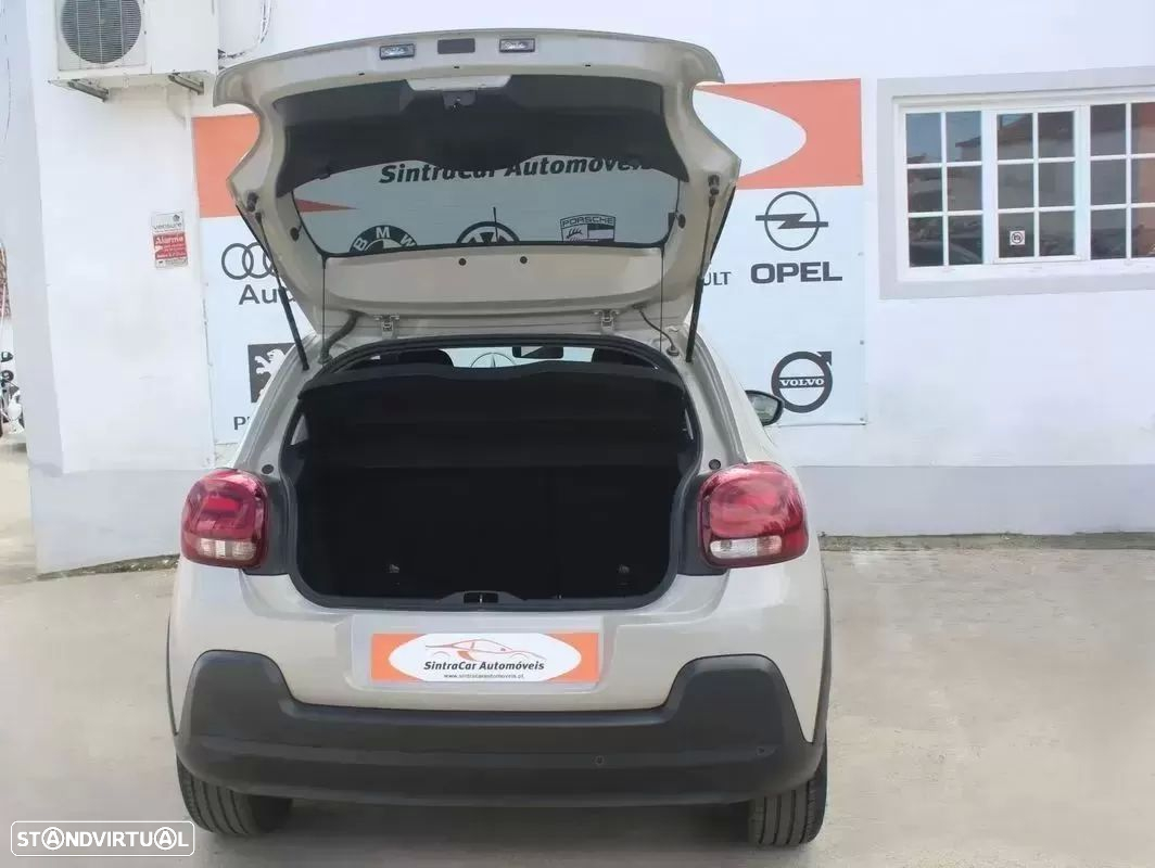 Citroën C3 1.2 PureTech Shine EAT6 - 9