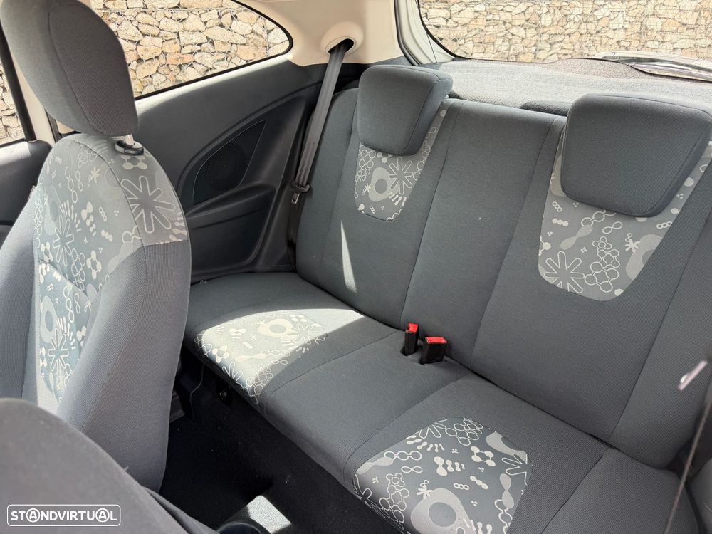 Ford KA 1.2 Trend - 10