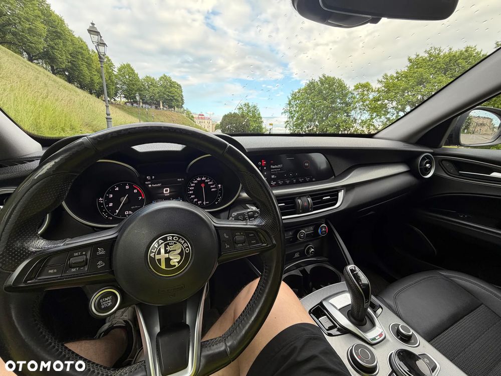Alfa Romeo Stelvio 2.0 Turbo Sprint Q4 - 6