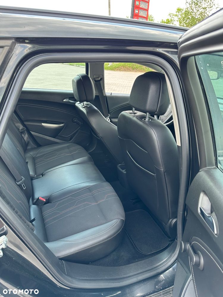Opel Astra 1.4 T Cosmo - 32