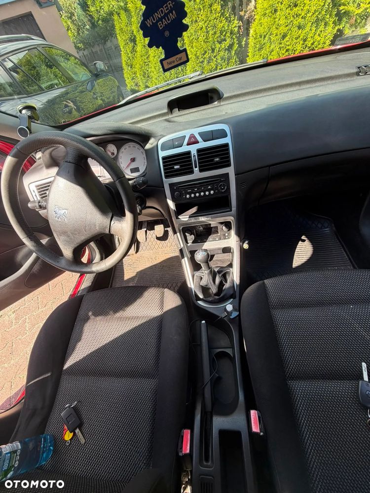 Peugeot 307 1.6 HDI Oxygo - 24