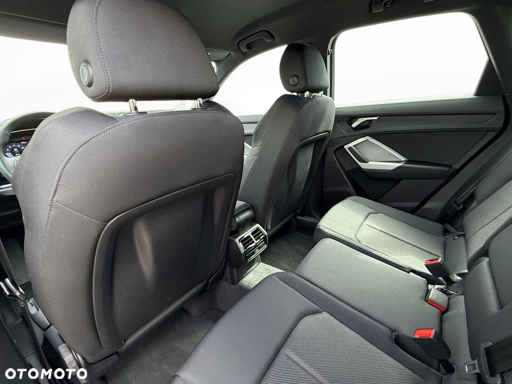 Audi Q3 35 TFSI mHEV Advanced S tronic - 31