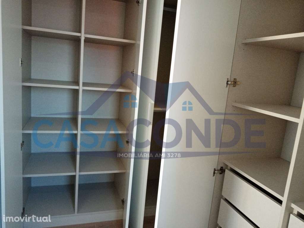 Moradia Isolada Duplex T4 C/Piscina - Grande imagem: 3/45