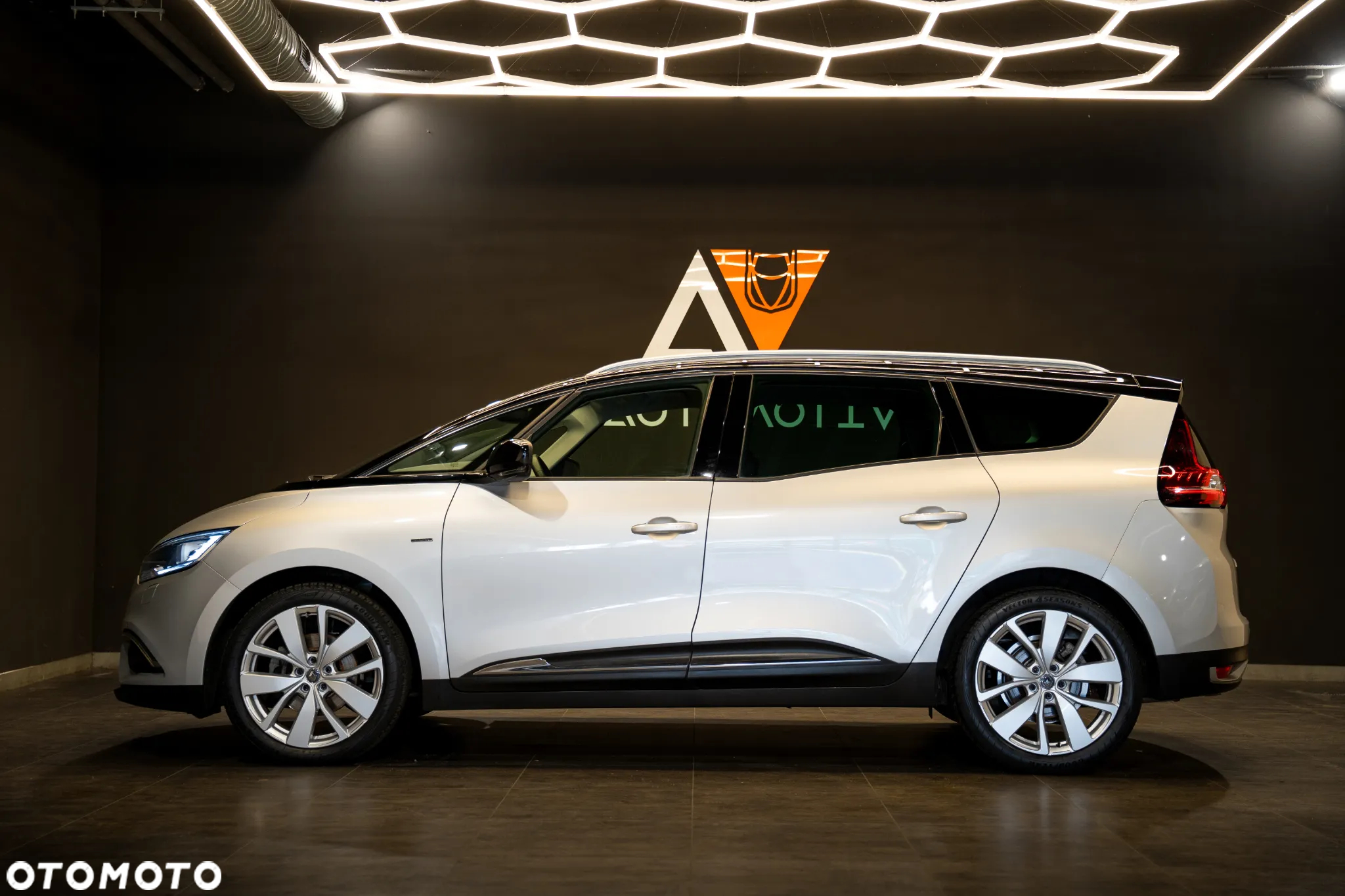 Renault Grand Scenic TCe 115 GPF LIMITED - 5