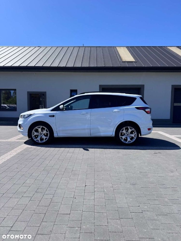Ford Kuga - 3