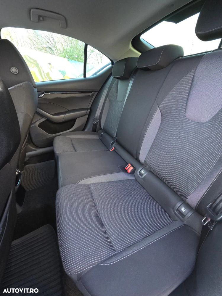 Skoda Octavia 2.0 TDI DSG Ambition - 12