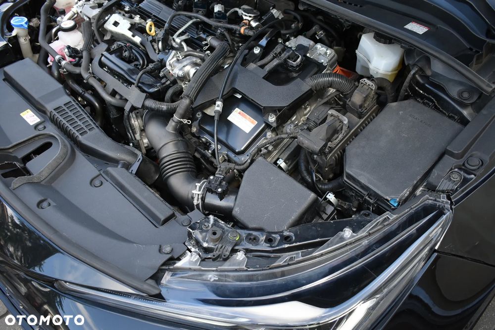 Toyota Corolla 2.0 Hybrid Executive - 22