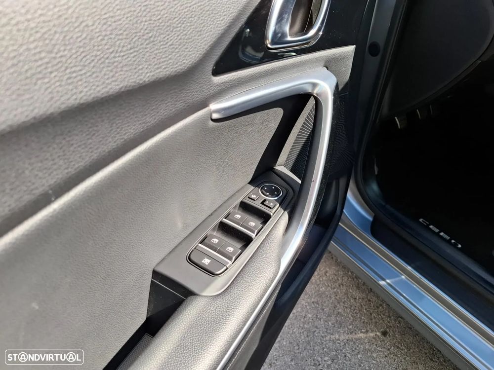 Kia Ceed SW 1.4 T-GDI TX - 13
