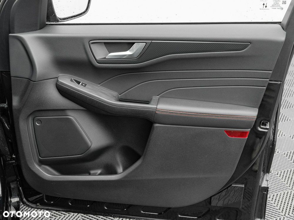 Ford Kuga 1.5 EcoBoost FWD ST-Line - 30