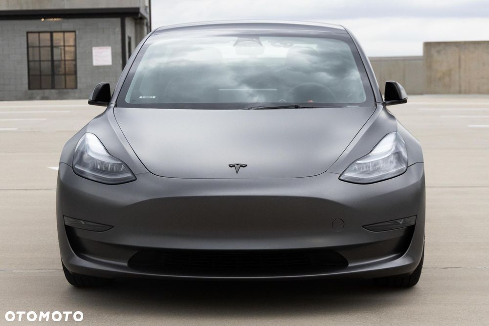 Tesla Model 3 Langstreckenbatterie Allradantrieb Dual Motor - 3