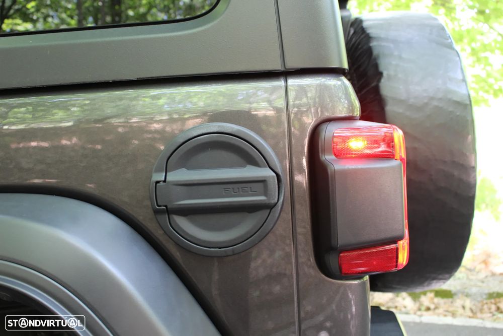 Jeep Wrangler — fotografia 34