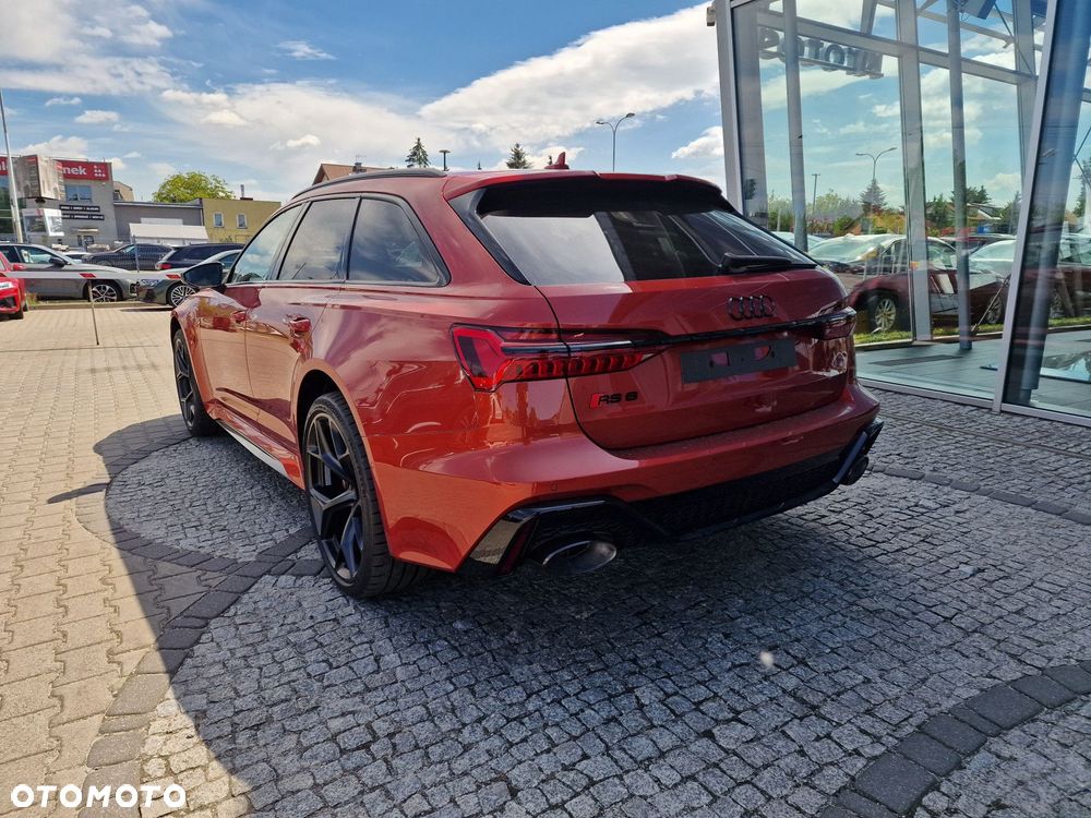 Audi RS6 Avant - 2