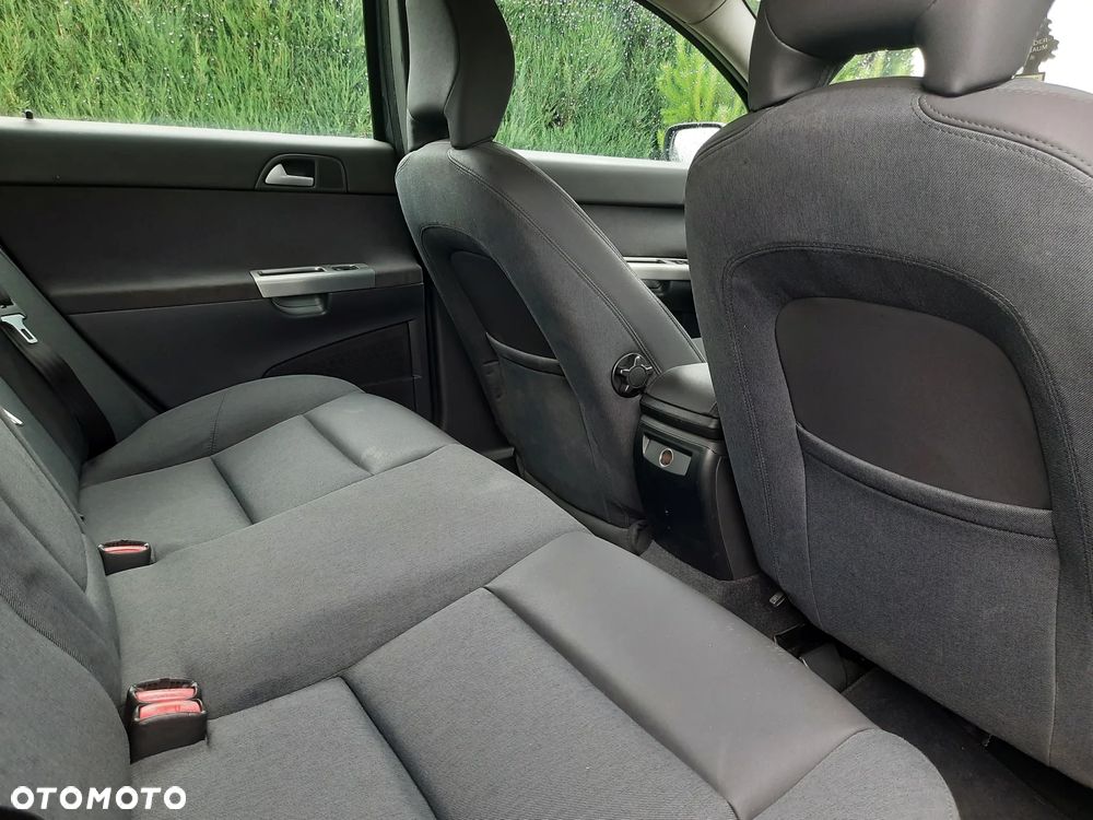 Volvo V50 2.4i Edition - 19
