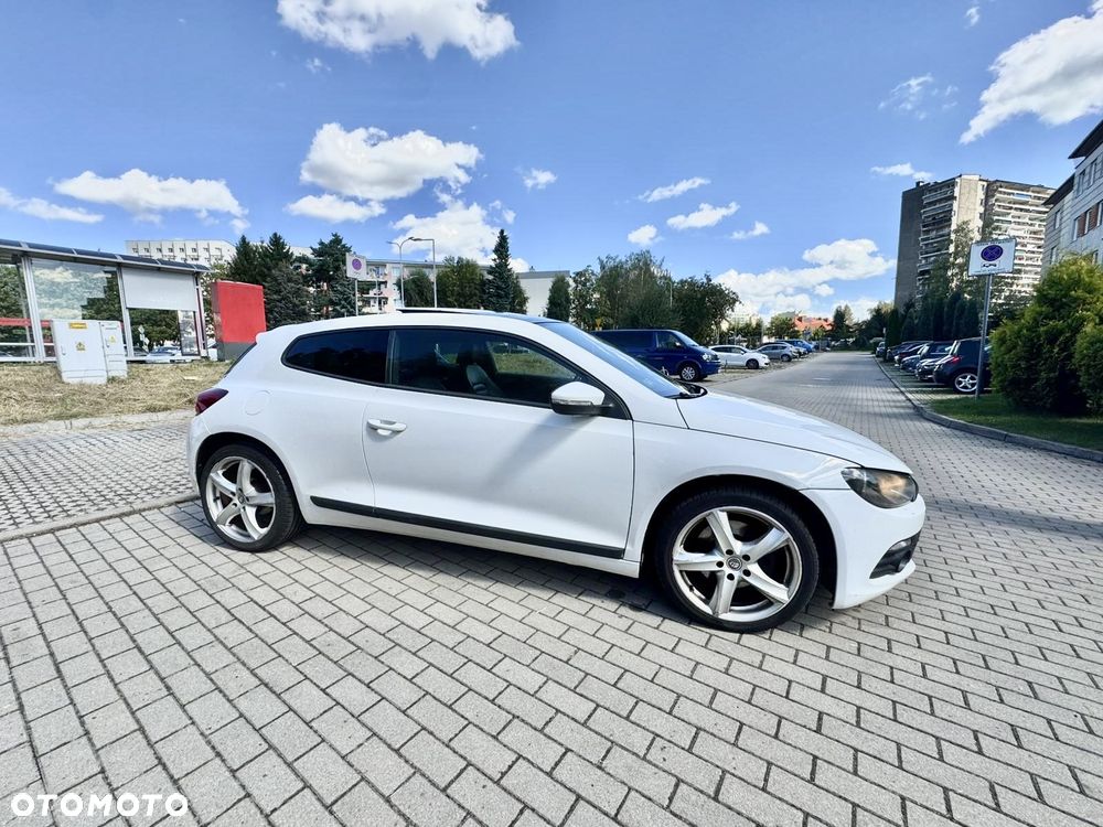 Volkswagen Scirocco 2.0 TSI DSG - 3