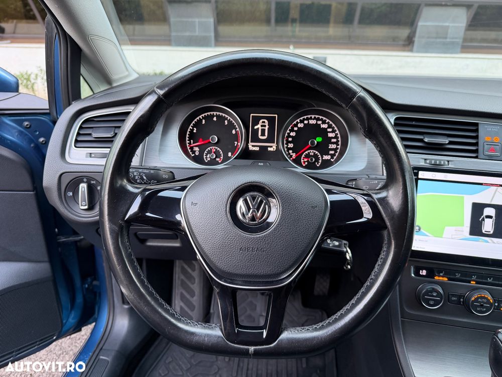 Volkswagen Golf 1.2 TSI BMT DSG Comfortline - 14