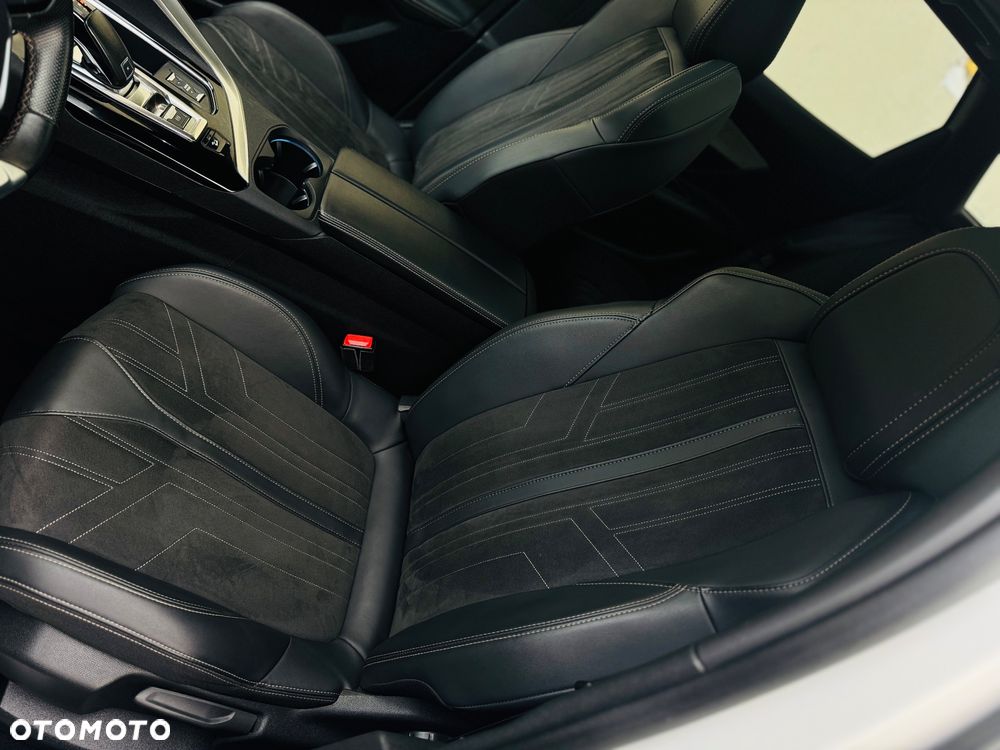 Peugeot 3008 BlueHDi 130 Stop & Start EAT8 GT - 5