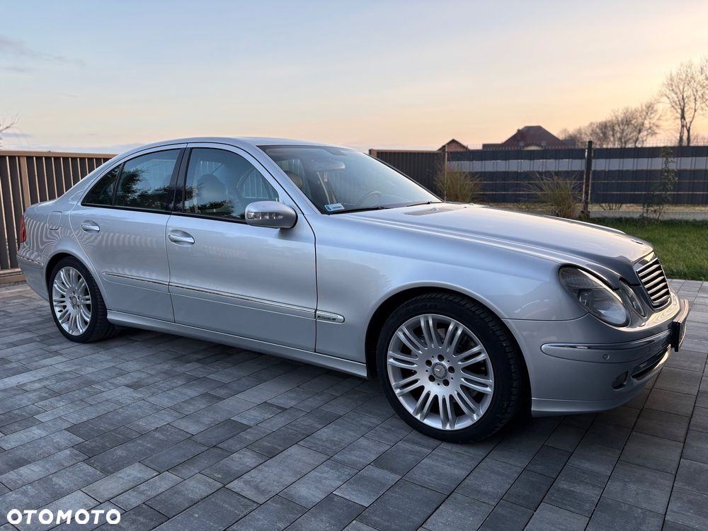 Mercedes-Benz Klasa E - 13