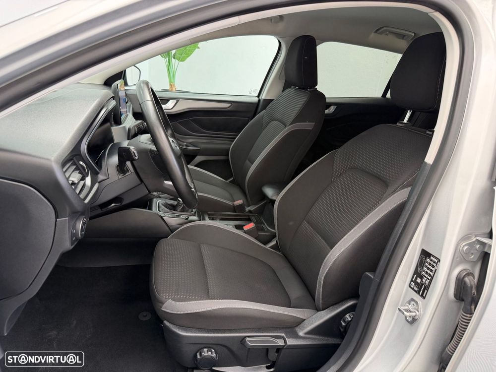 Ford Focus SW 1.0 EcoBoost Connected - 6