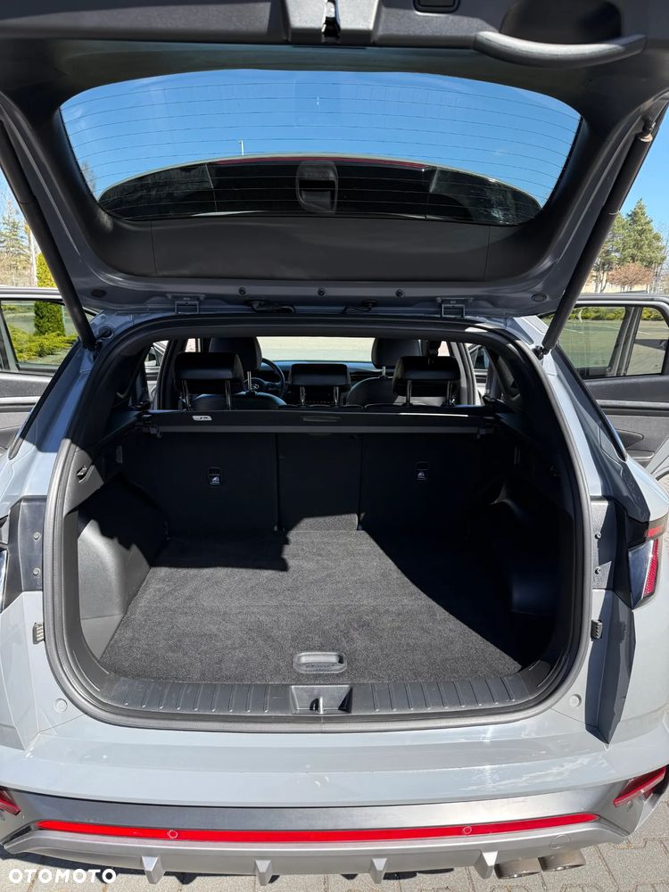 Hyundai Tucson 1.6 T-GDi HEV Executive N Line 4WD - 14