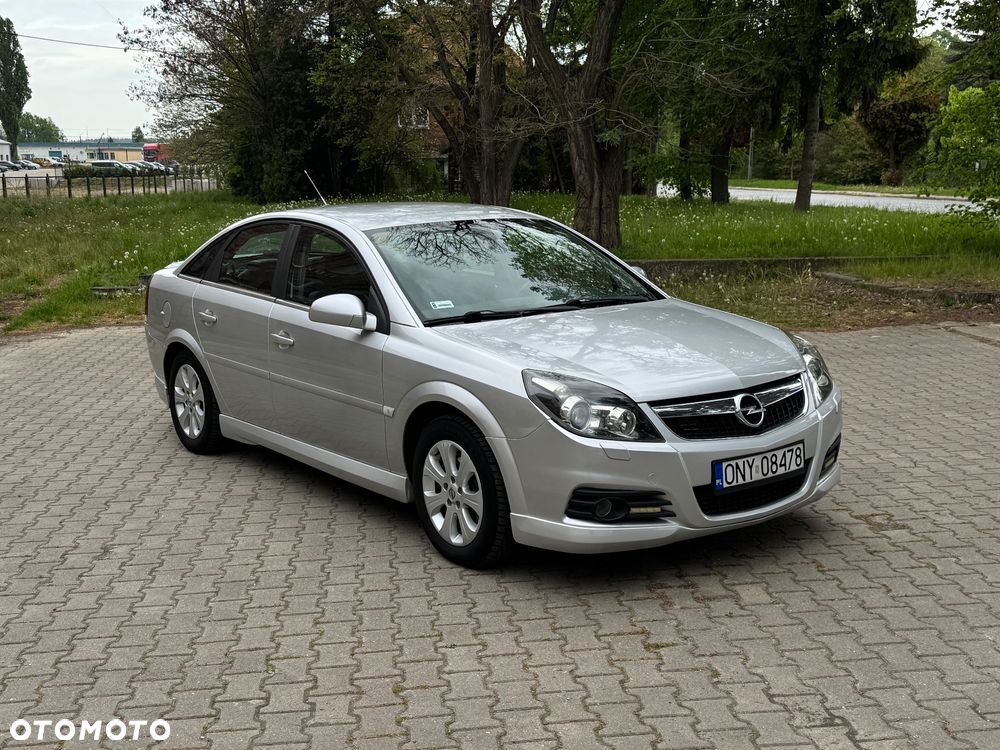 Opel Vectra 1.9 CDTI Sport / GTS - 4