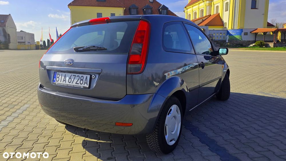 Ford Fiesta 1.4 Ghia - 5