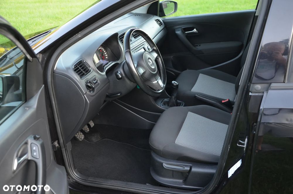 Volkswagen Polo - 7